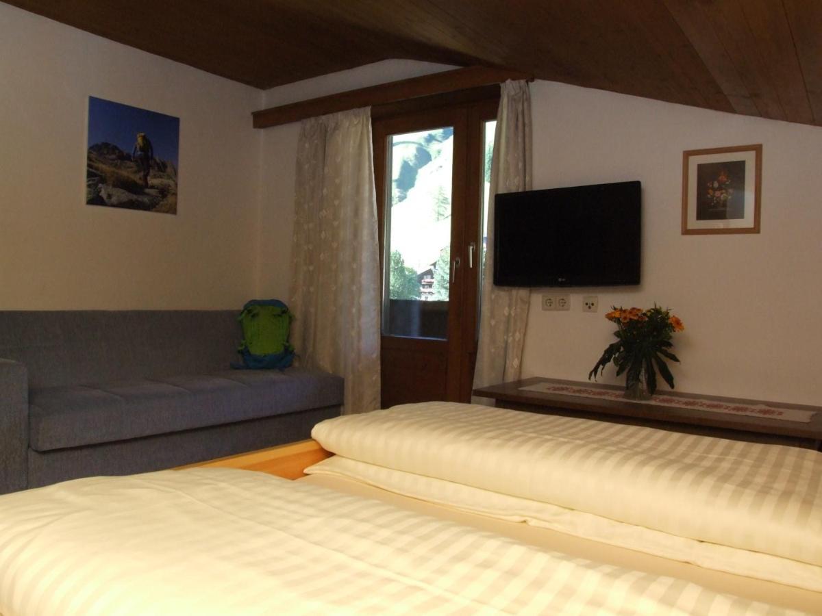 Sporthaus Troger Otel Sankt Jakob in Defereggen Dış mekan fotoğraf