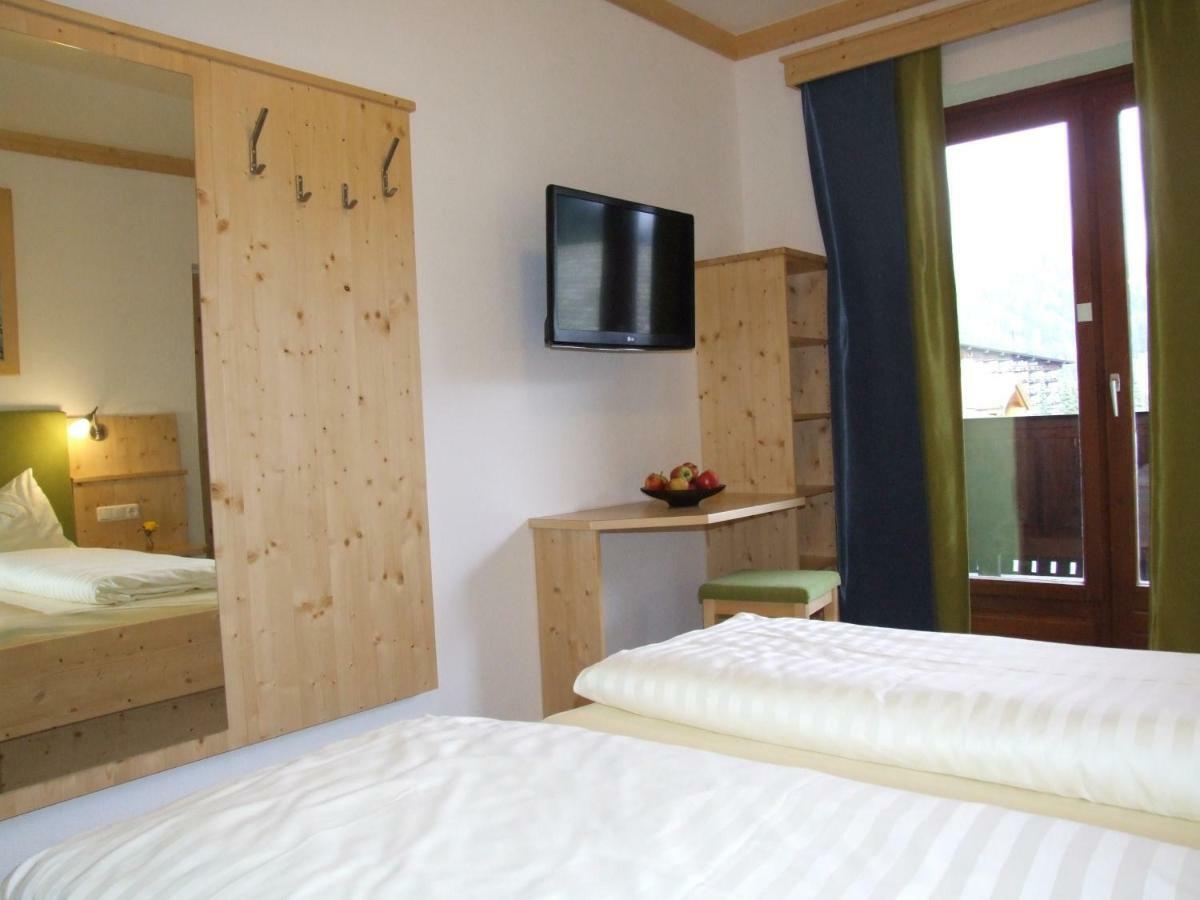 Sporthaus Troger Otel Sankt Jakob in Defereggen Dış mekan fotoğraf