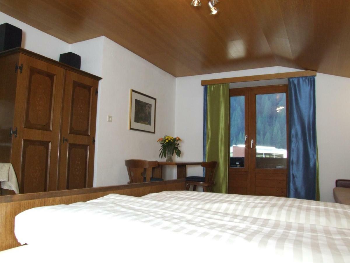Sporthaus Troger Otel Sankt Jakob in Defereggen Dış mekan fotoğraf